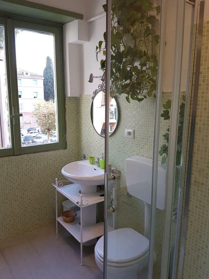 Le Tre Sorelle B&B Garbatella Rome Bagian luar foto